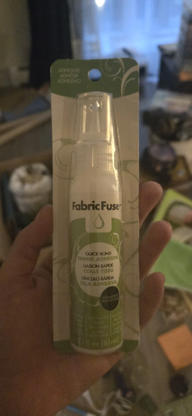 ⚽️ Fabric Fuse Quick Bond Fabric Adhesive 2.1 oz
