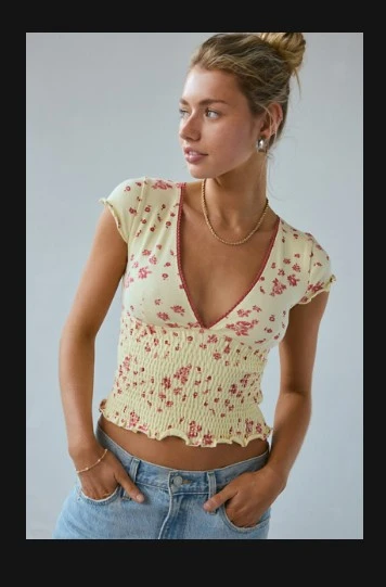 Urban Outfitters - Kimchi Blue Floral Smocked Top XL - photo 4