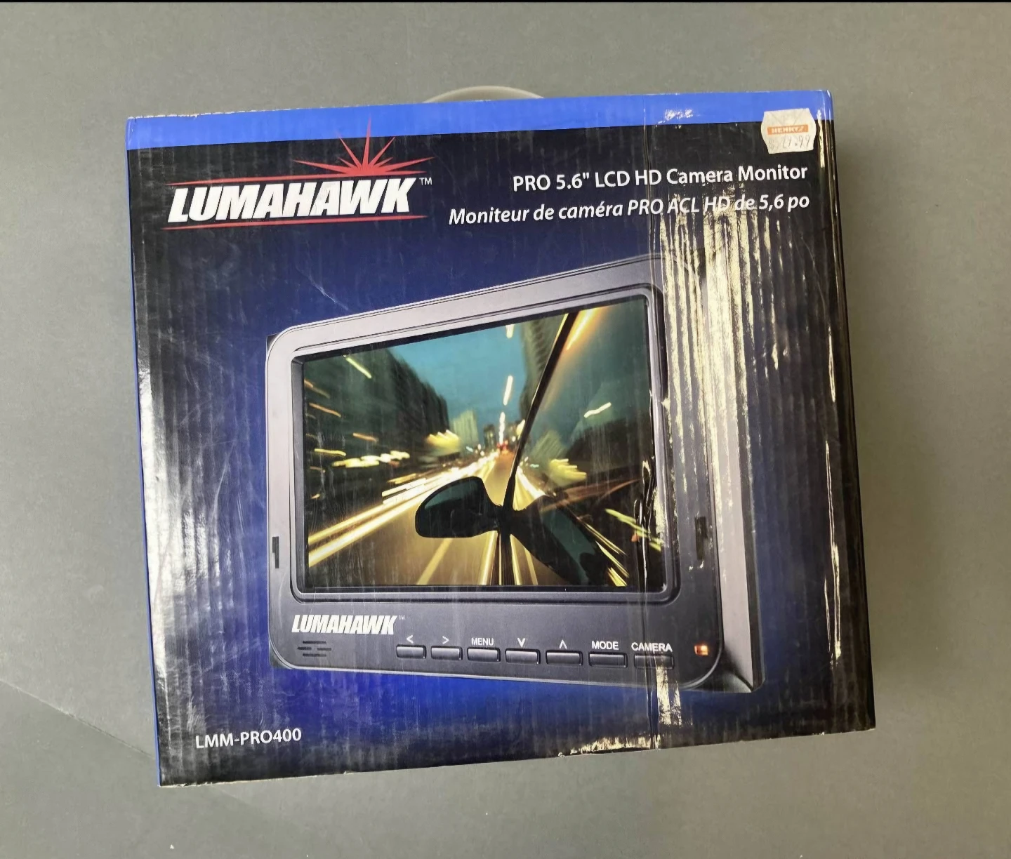 Lumahawk 5.6" On-Camera LCD HD Monitor (LMM-PRO400)