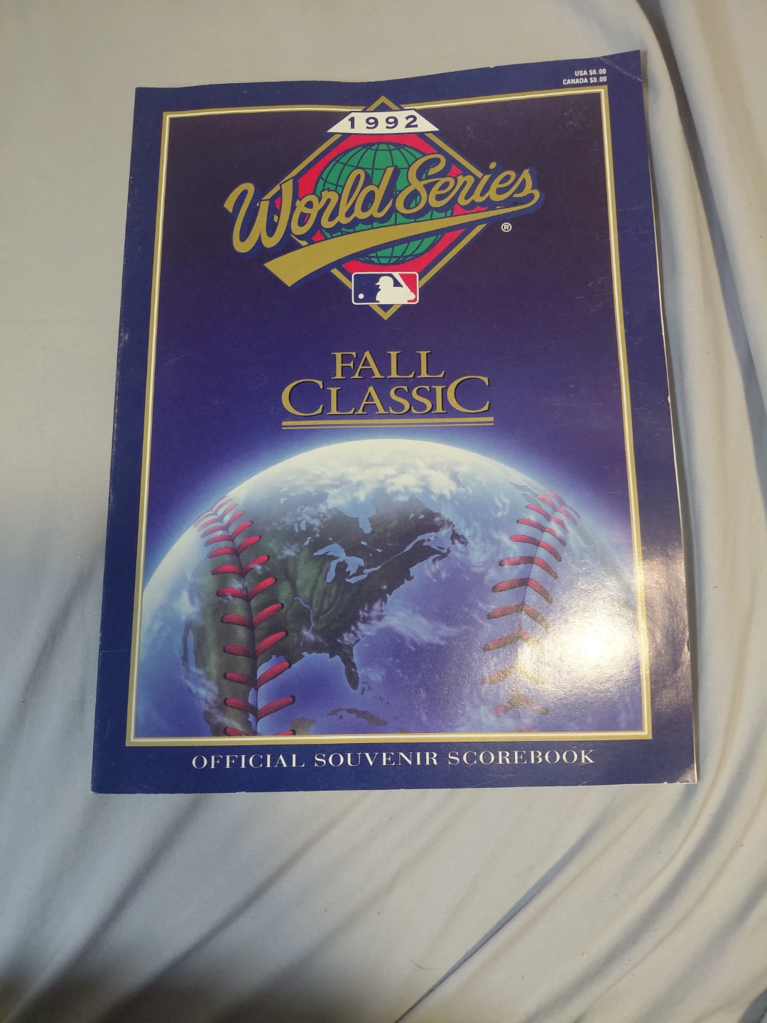 1992 World Series Fall Classic Official Souvenir Scorebook