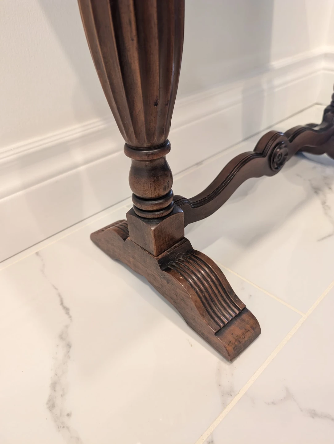 Beautiful Wood Console side Table - photo 5