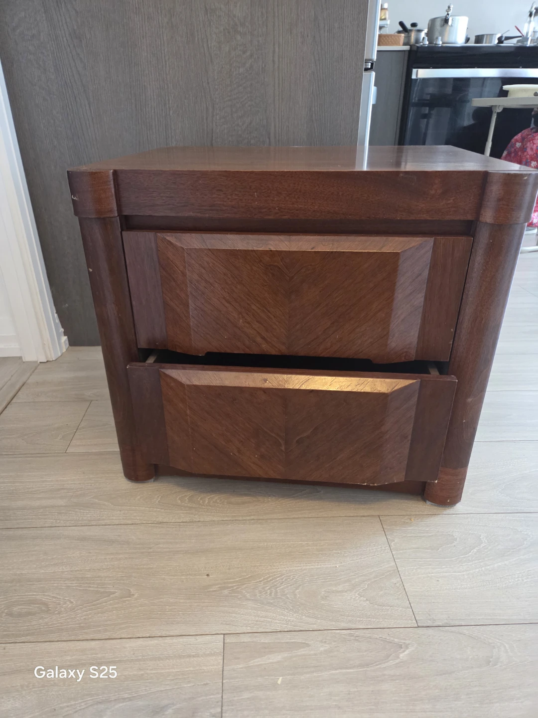 Vintage Wooden 2-Drawer Nightstand - photo 4