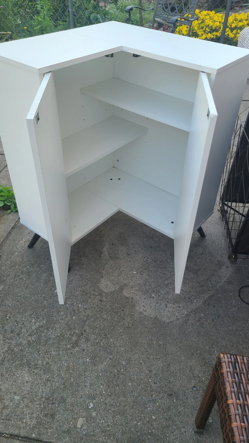 White Corner Cabinet with Doors - photo 5