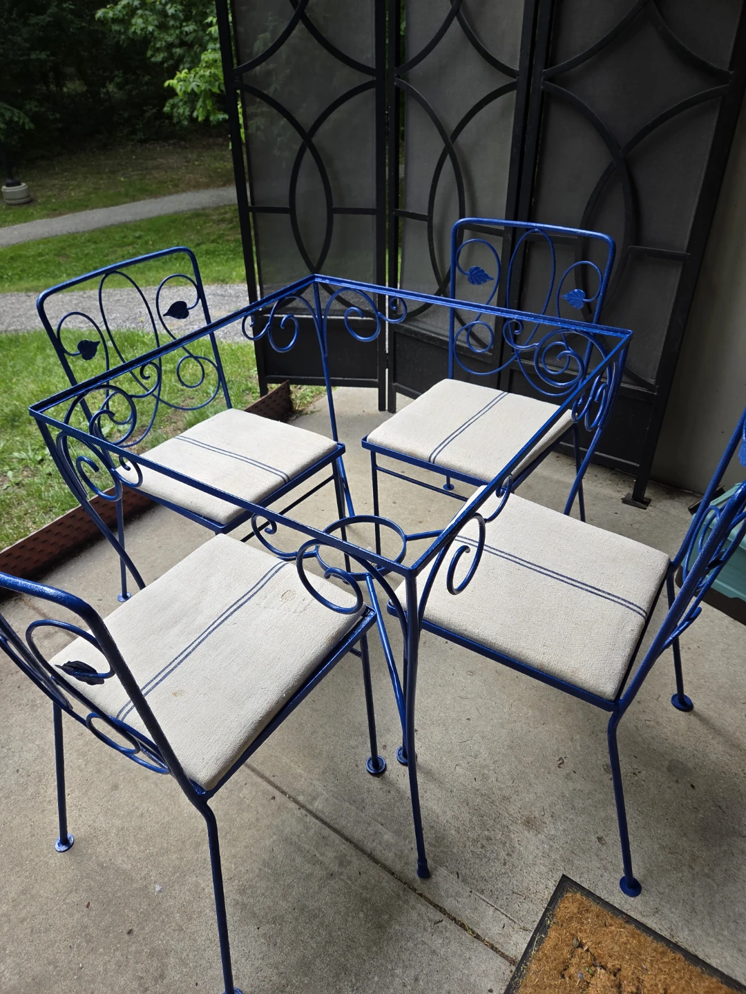 🌞Vibrant Glass Top Wrought Iron Patio Dining Set🌞