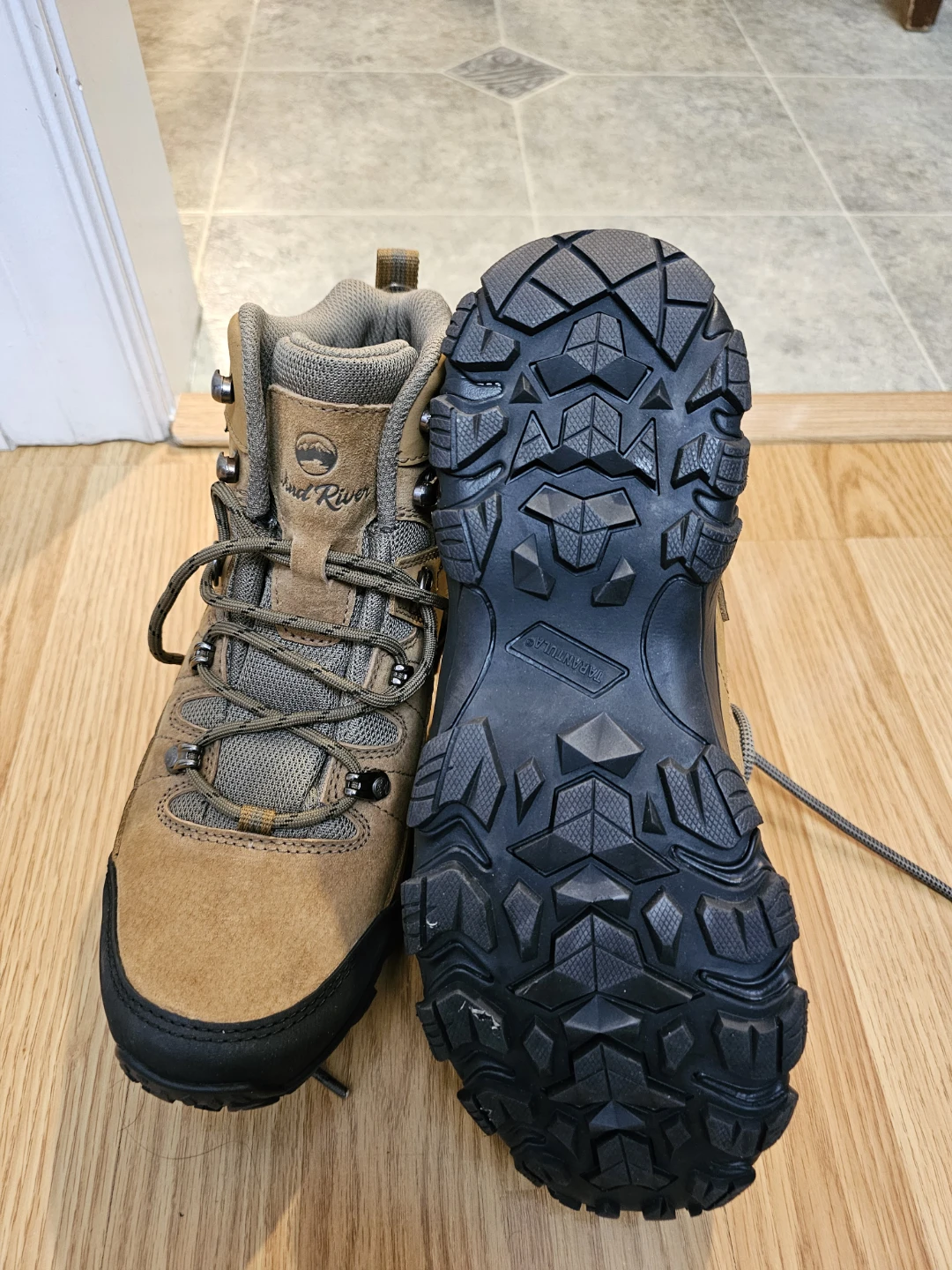 WindRiver Women's Retallack II Wide HyperDri 3 Hiking Boots.