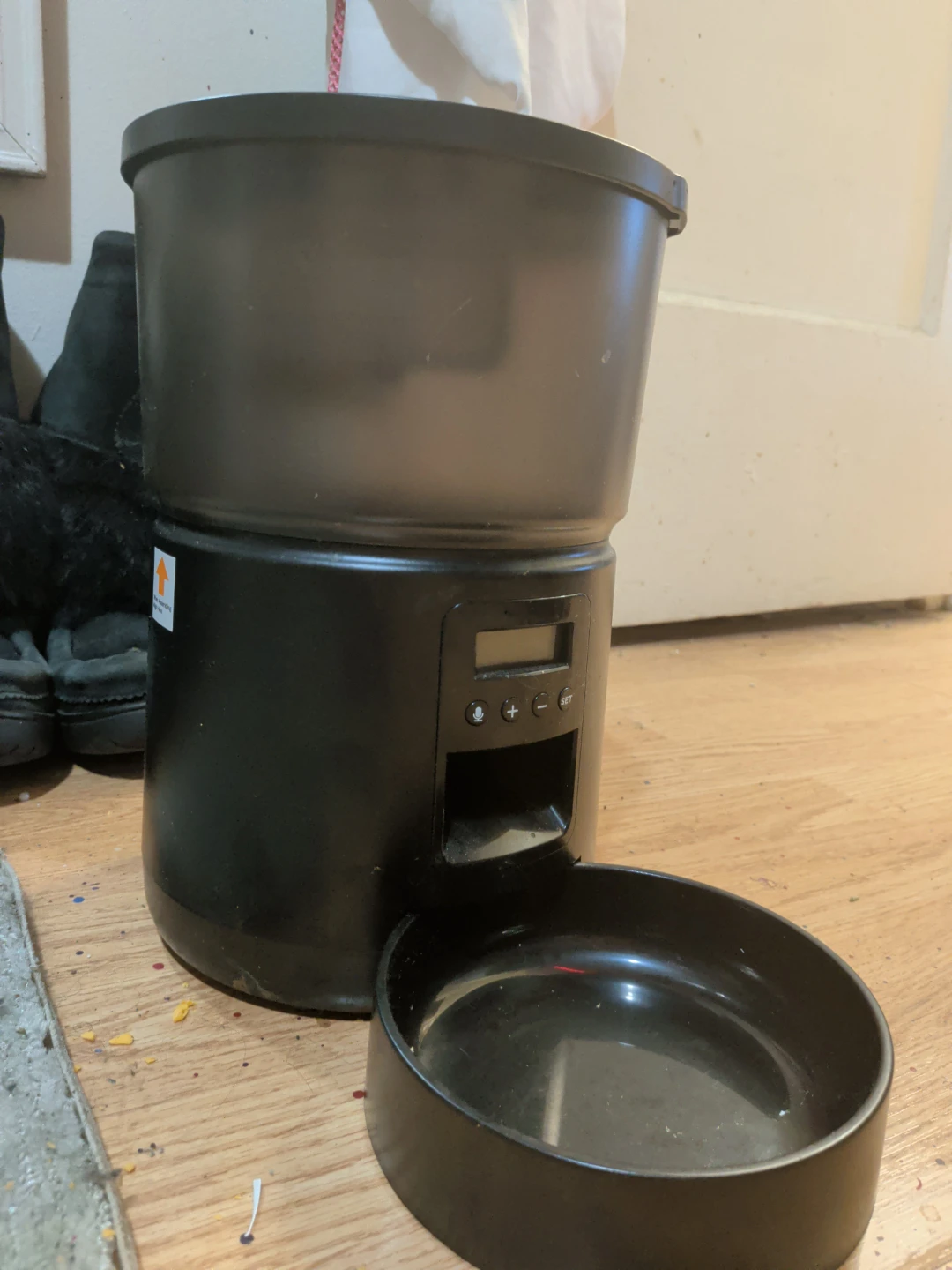 Automatic Pet Feeder - photo 2