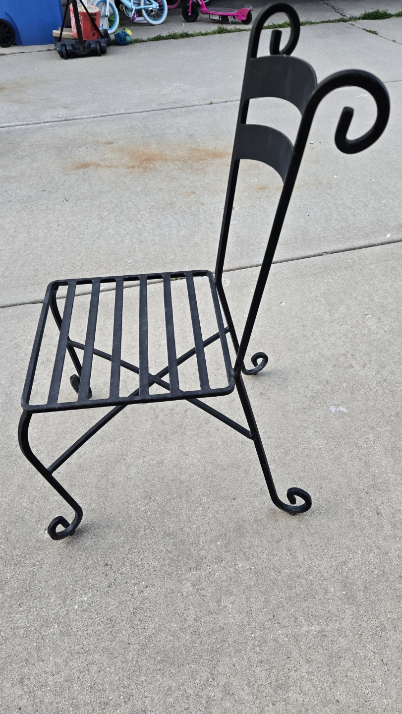 Iron chairs - photo 2