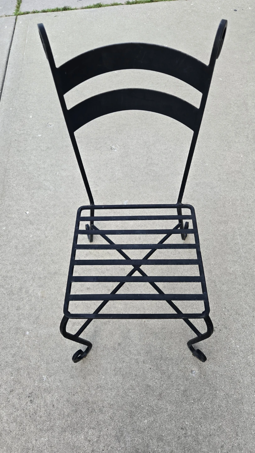 Iron chairs - photo 3