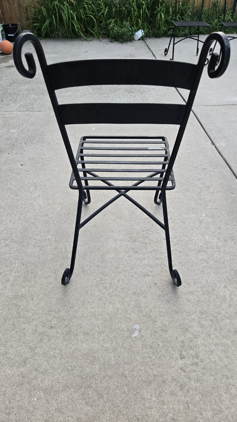 Iron chairs - photo 4