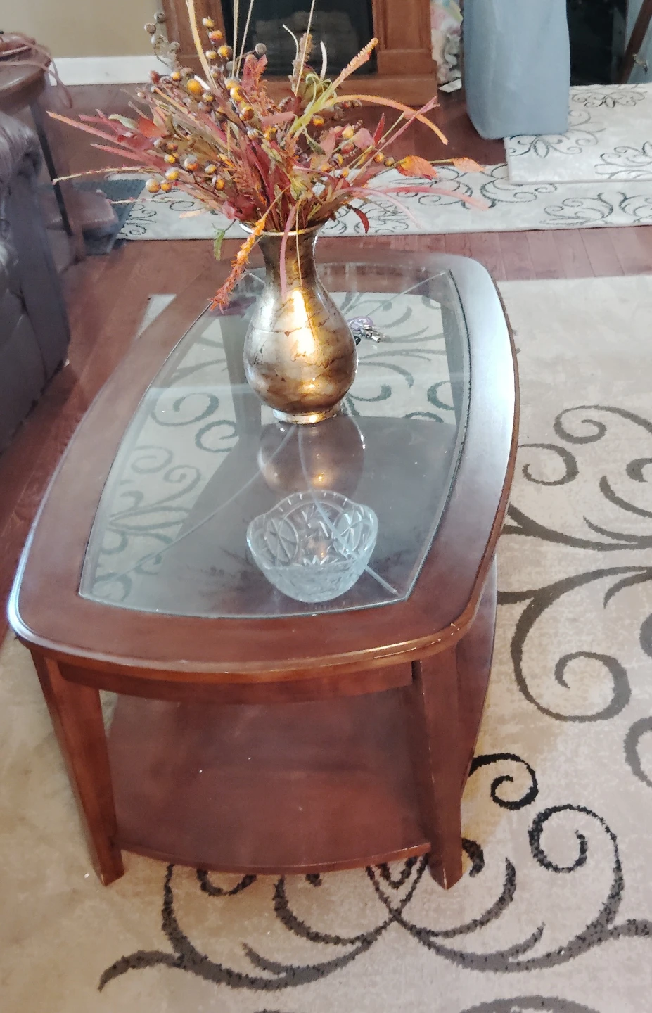Leather sofa and luv seat and Wooden End Table with Glass Top - photo 5