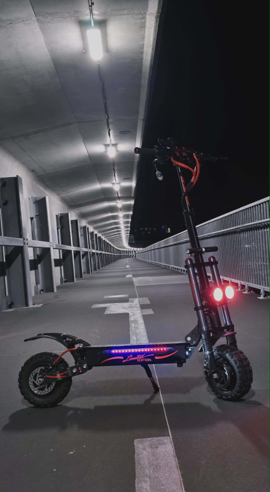 Powerful dual motor Electric Scooter - photo 4