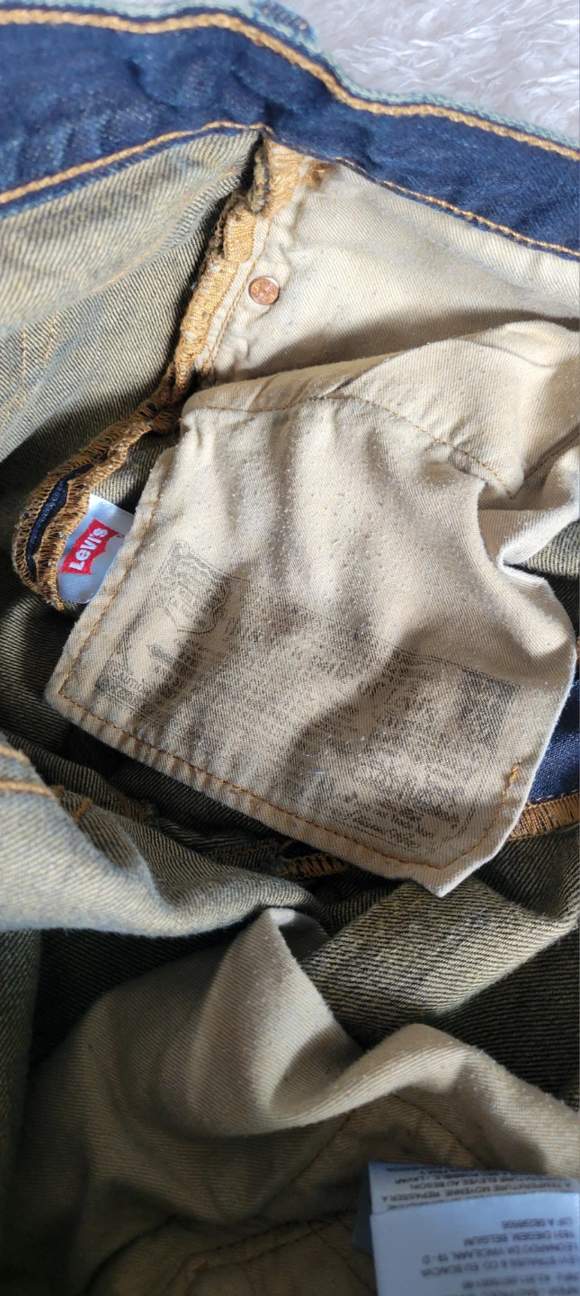 EUC Levi's 501 Jeans W30 L32 - photo 5