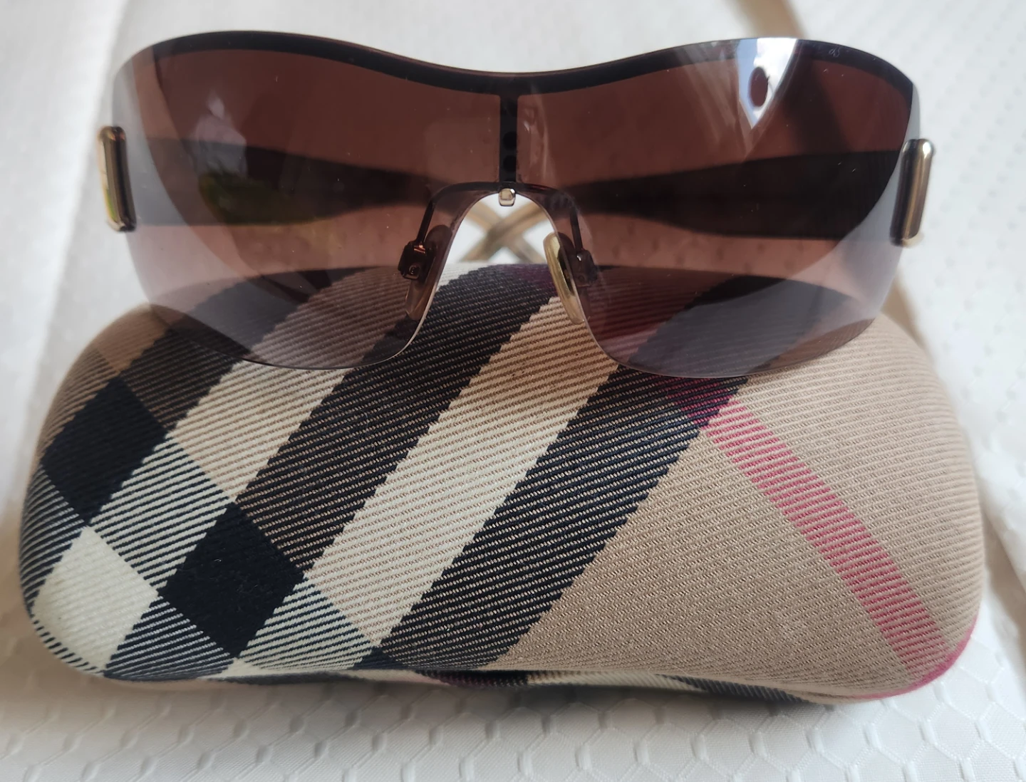 Burberry Sunglasses with Case