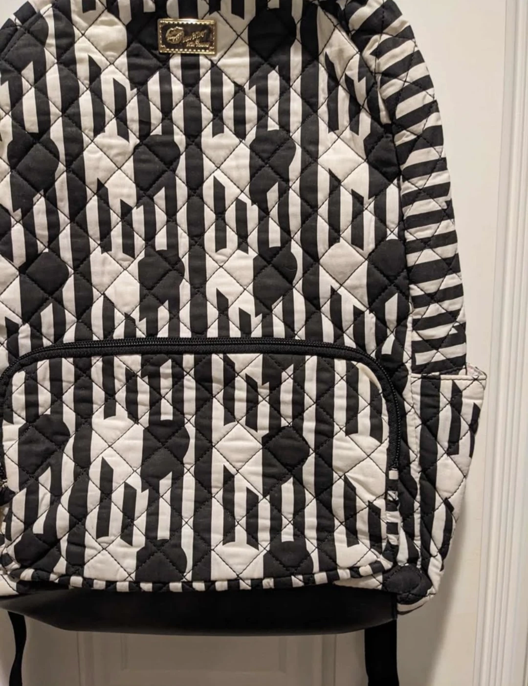 Betsey Johnson Quilted Backpack - photo 3