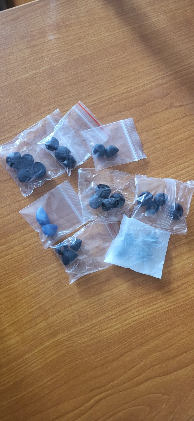 Earbud Replacement Tips
