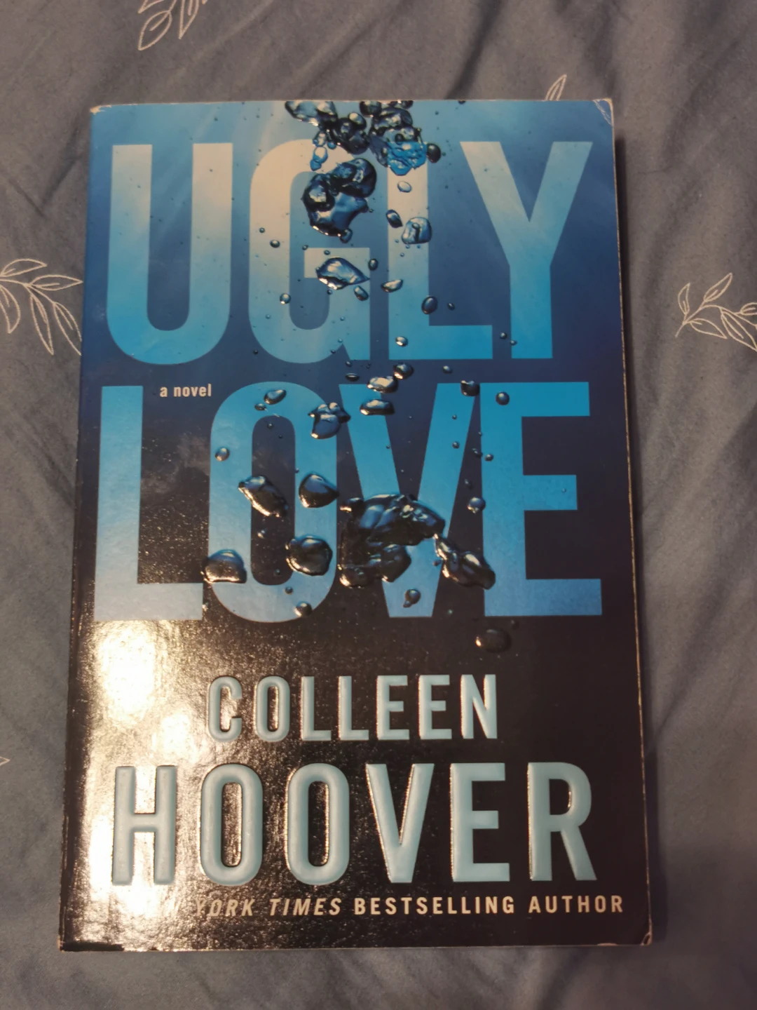 Book Ugly Love By Colleen Hoover