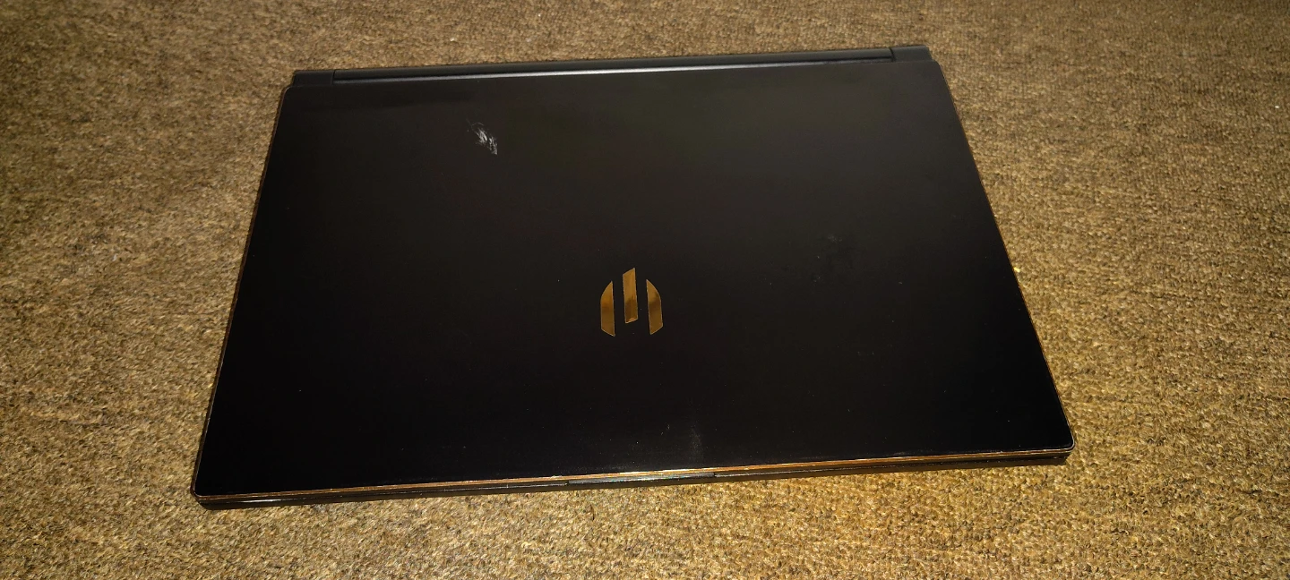 MSI WS65 9TK (i9/32/256+512/6vram) - photo 2