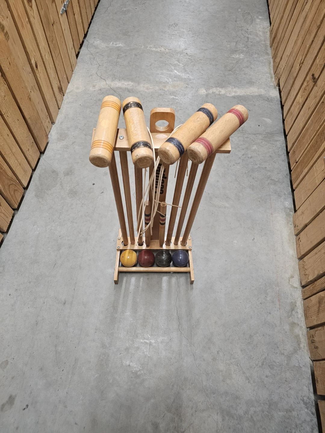 Wooden Croquet Set with 4 Mallets and Balls