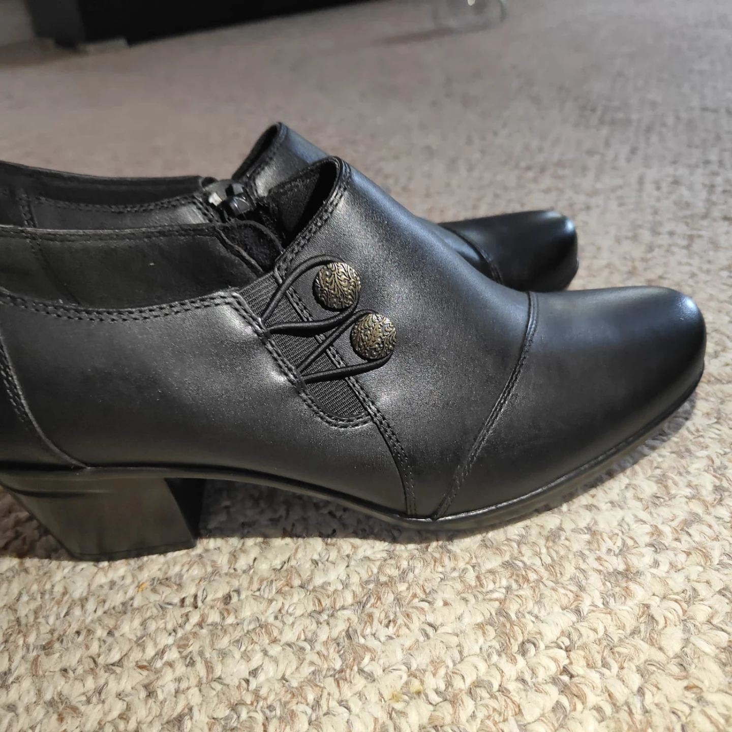 Clarks Collection Black Leather Ankle Boots - photo 3