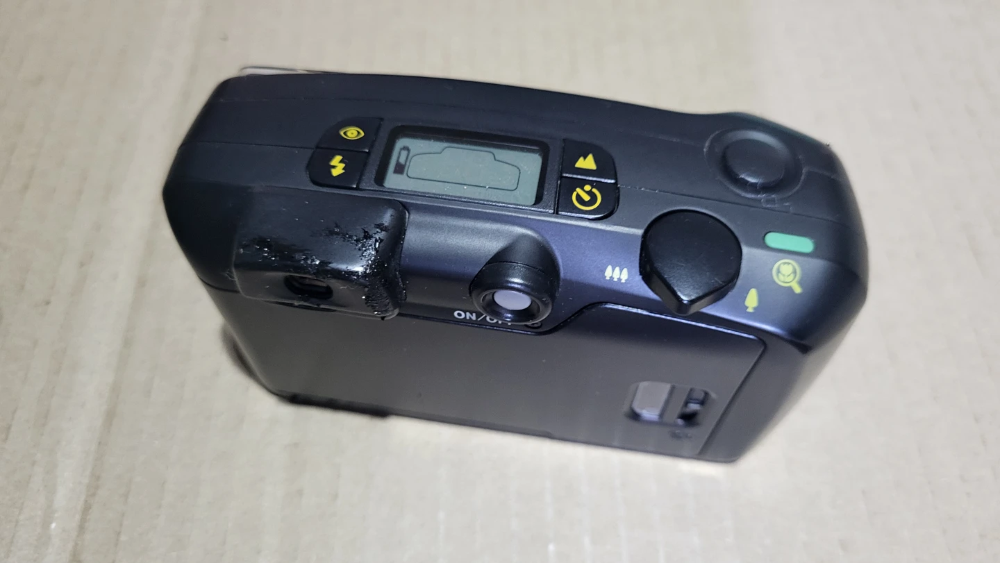 Pentax Espio 110 AF Zoom Camera with Case - photo 4