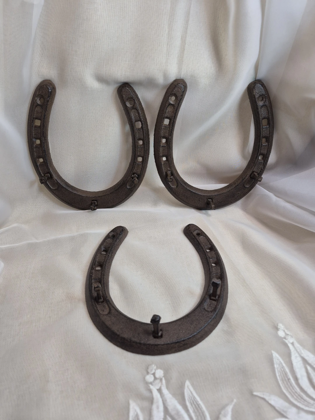 3 Cast Iron Horse Wall Hanging Decor with 3 Hooks on each