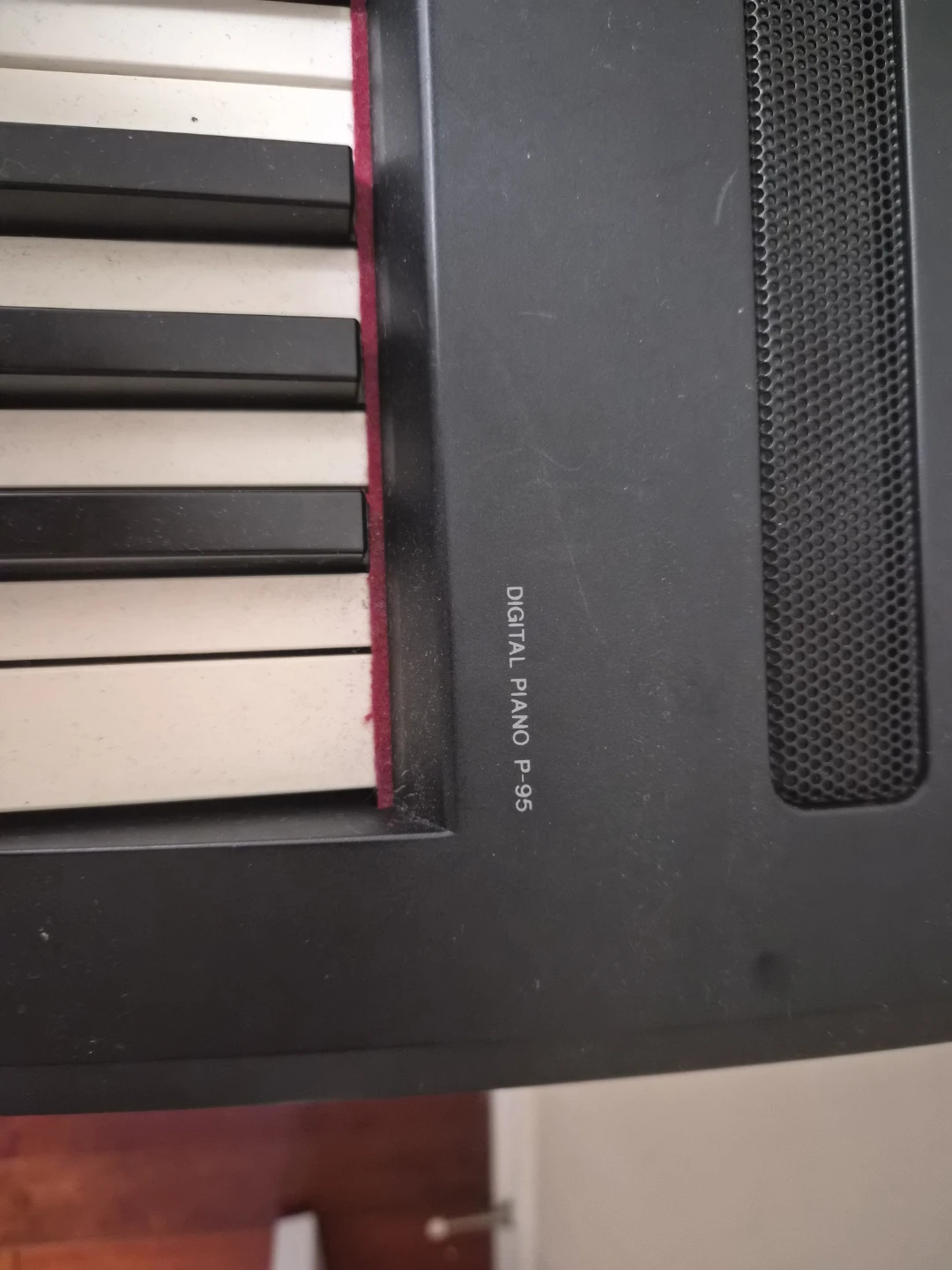 Yamaha P-95 Digital Piano with Bench - photo 2