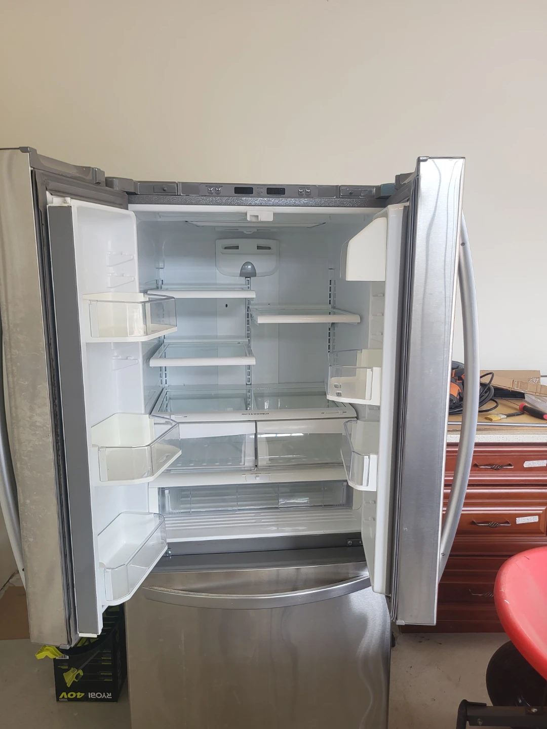 LG Stainless Steel French Door Refrigerator - photo 3