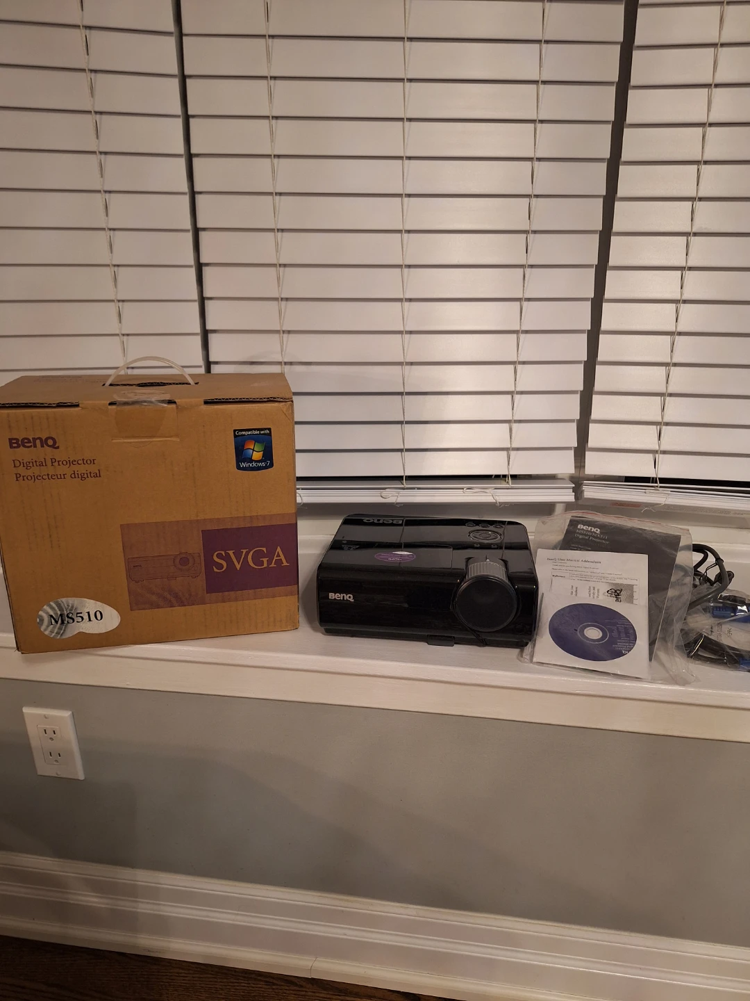 BenQ MS510 Digital Projector - photo 4
