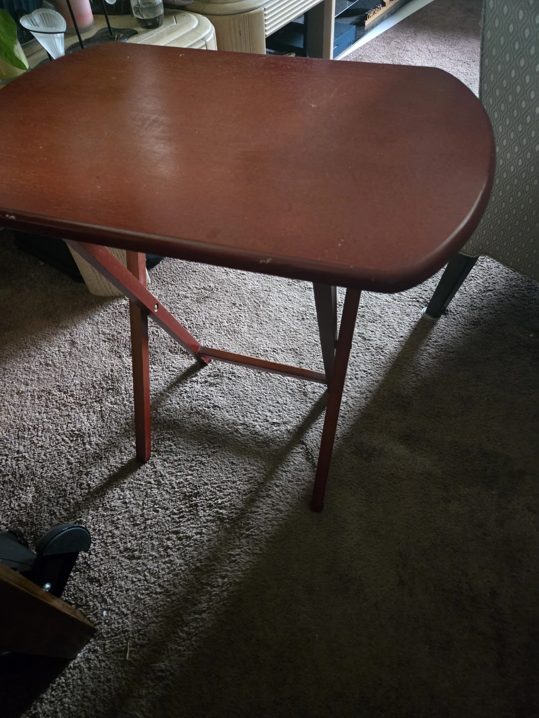 Red Folding Tray Table Set - photo 2