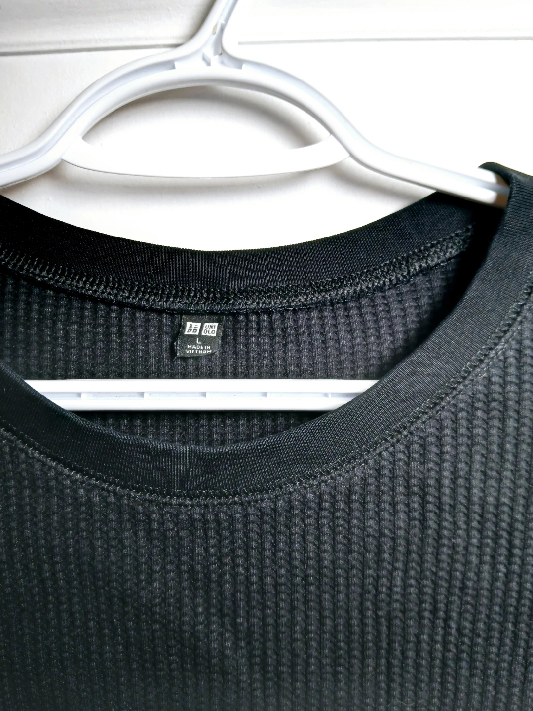 Women Large Uniqlo T-Shirt - photo 2