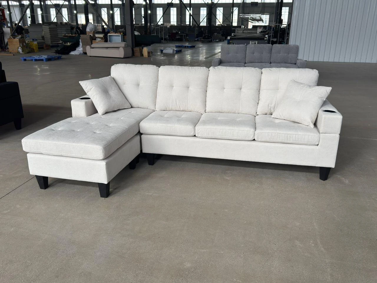 Sectional Sofa with Chaise