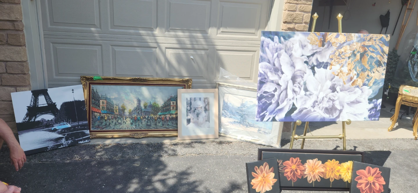 Estate sale furniture - photo 3