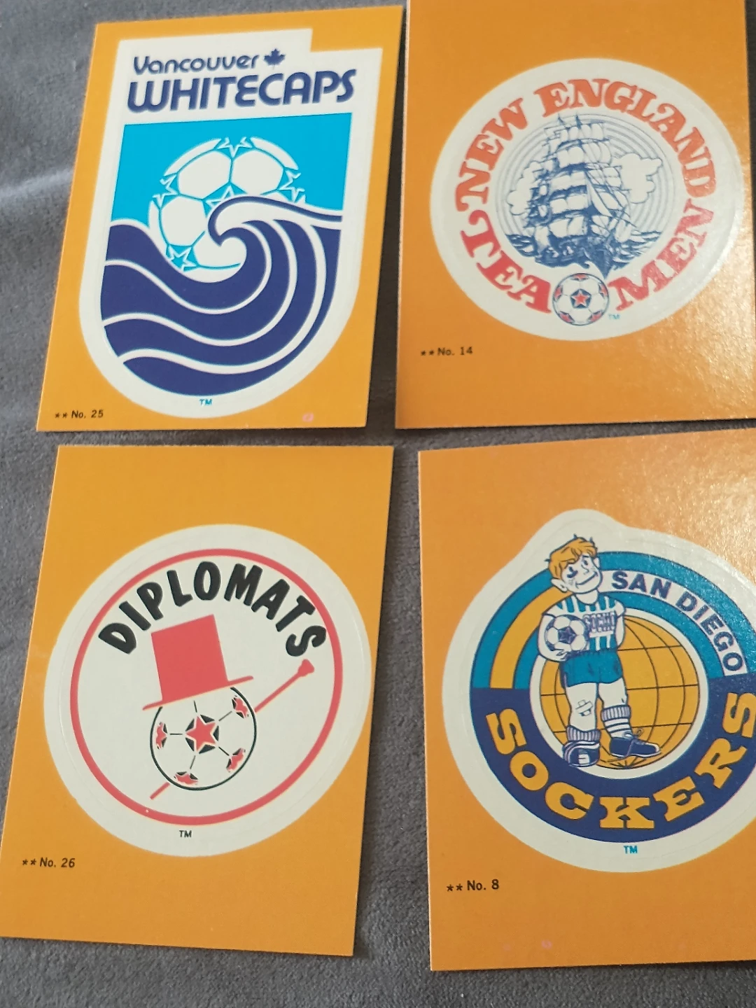 1979 NASL Soccer Stickers Collection, Lot of 55 - photo 3