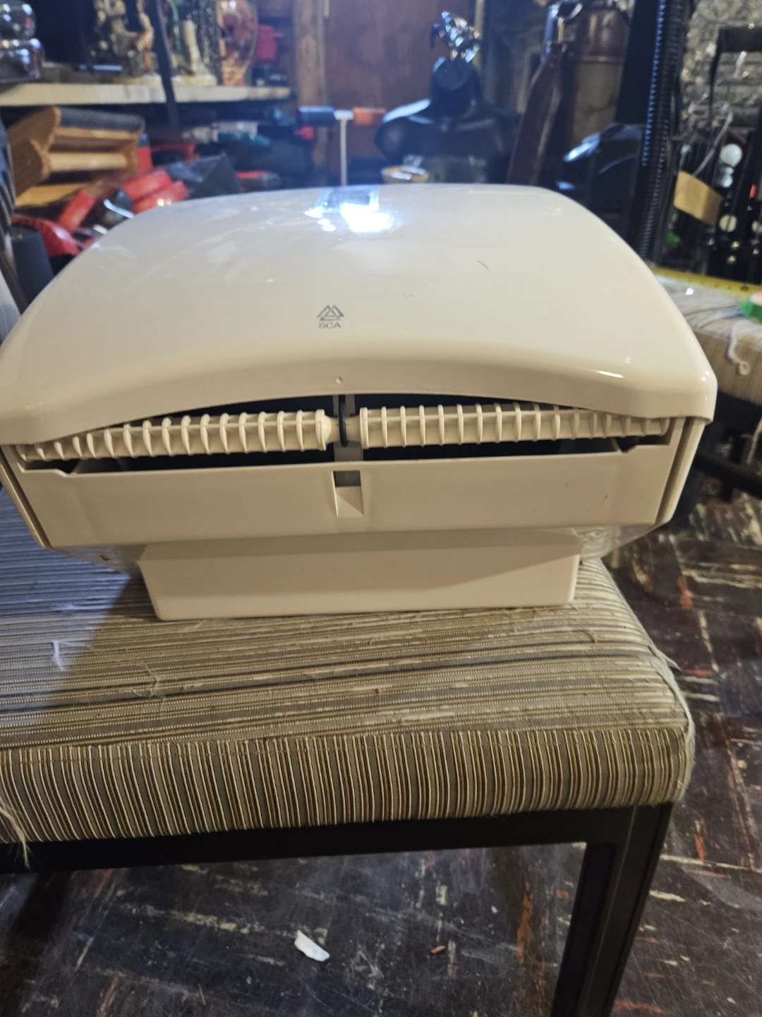 Tork Matic H1 Towel Dispenser - photo 5