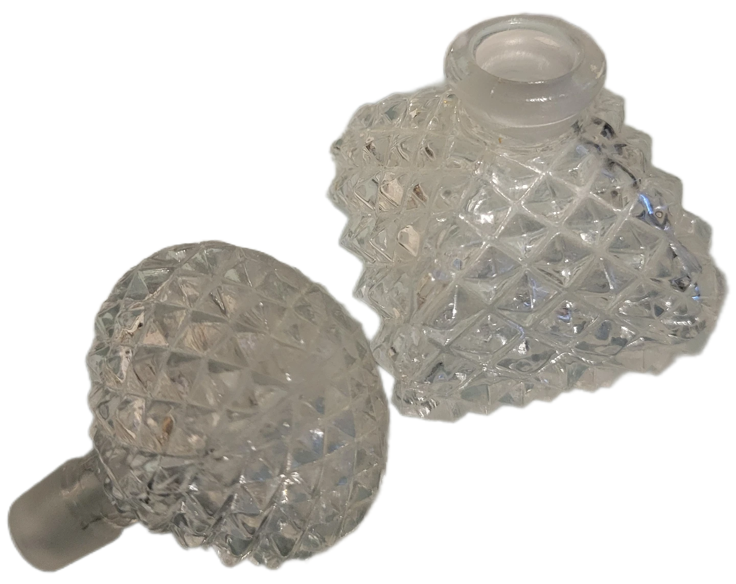 Vintage Diamond Cut Perfume Bottle with Stopper - photo 3