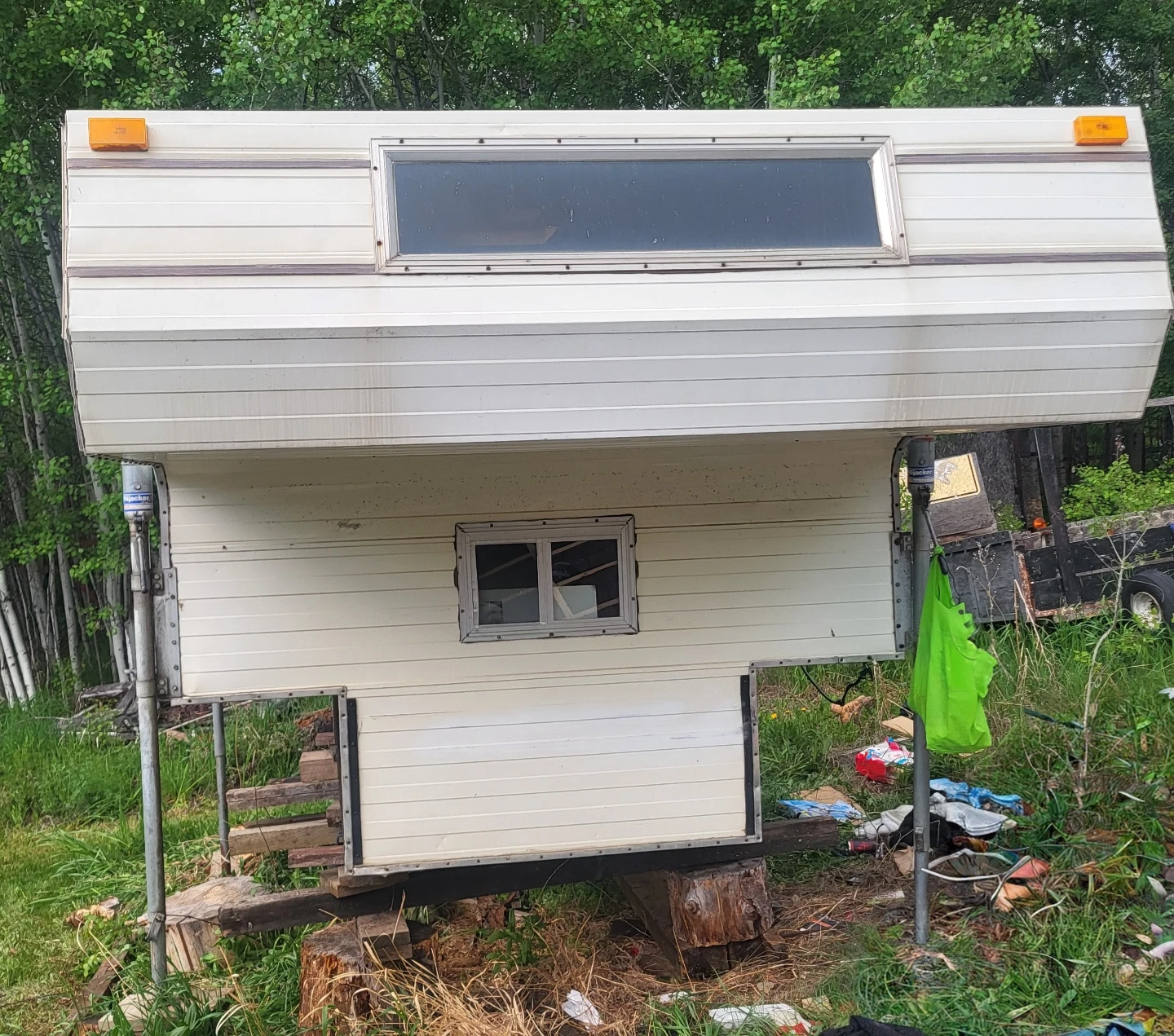 Truck Camper