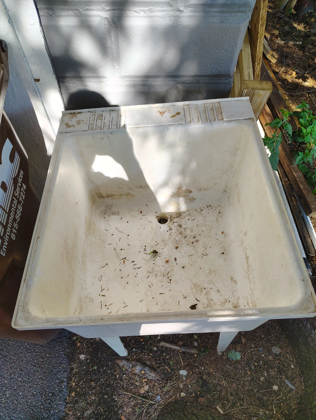 White Utility Sink with Stand