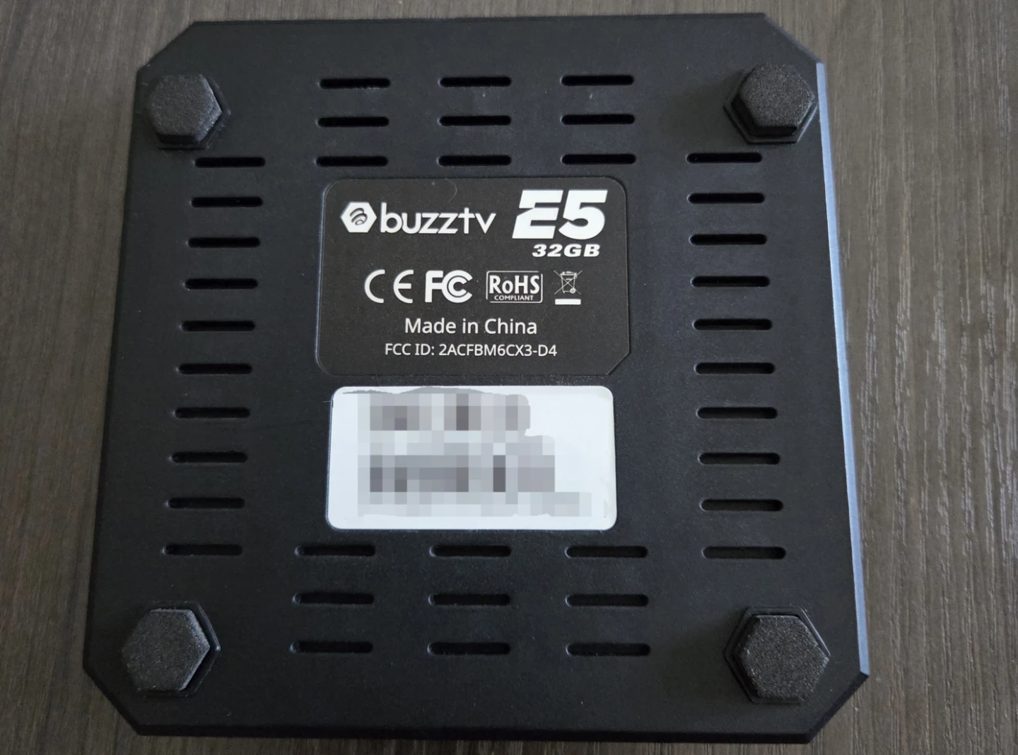 BuzzTV E5 32GB Android TV Box with Remote - photo 2