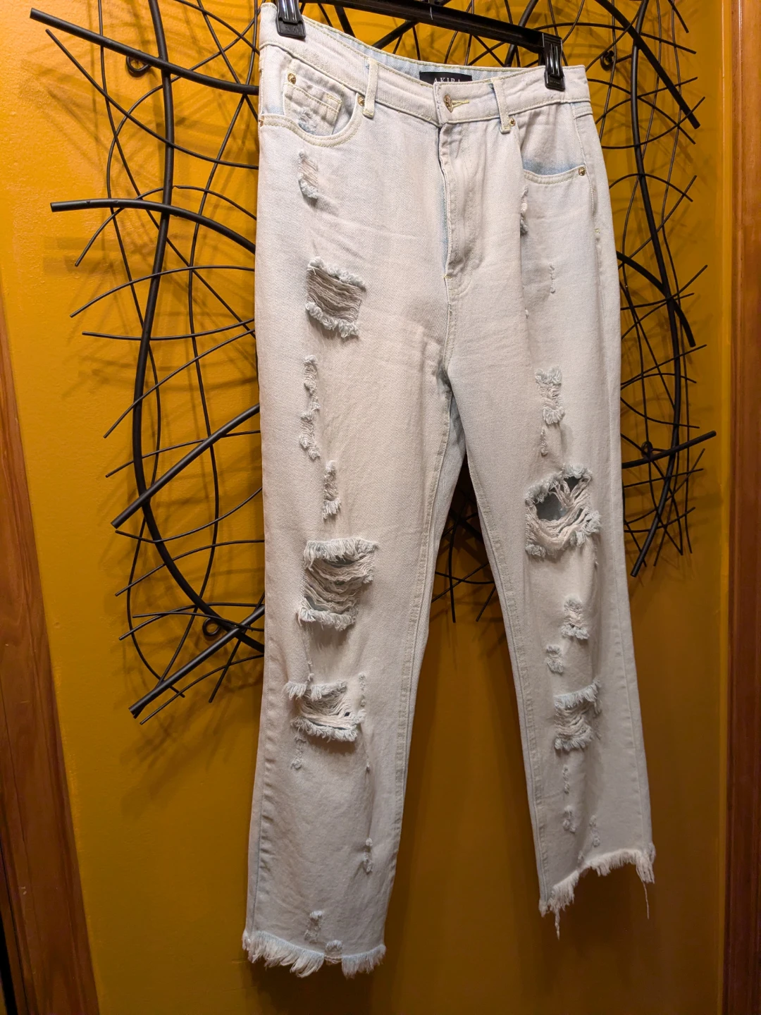 AKIRA Heavily Distressed High Rise Mom Jeans Light Wash - photo 4