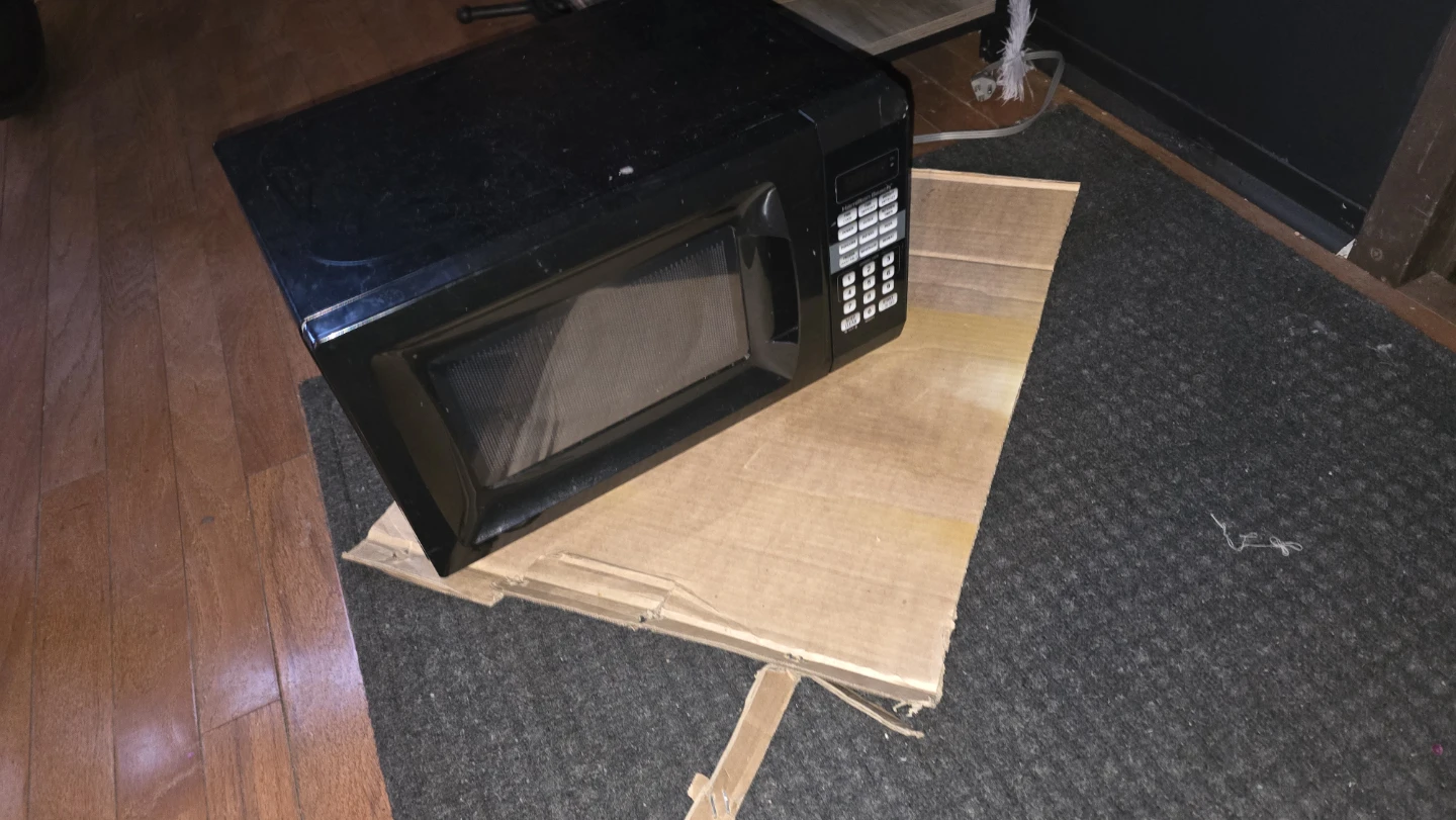 Black Microwave Oven - photo 2