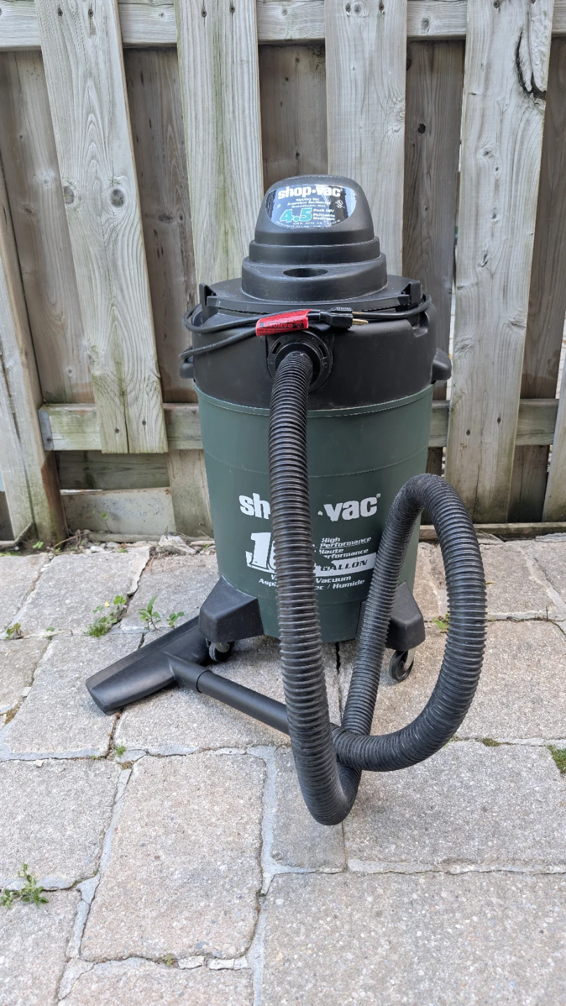 Shop-Vac 10 Gallon Wet/Dry Vacuum