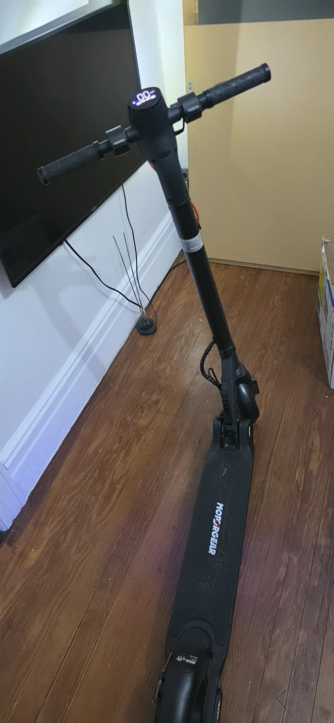 MOTOGEAR Electric Scooter - photo 5
