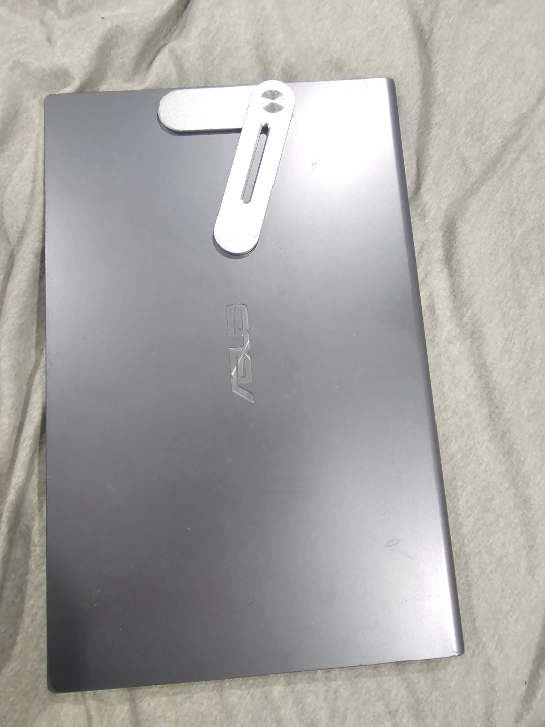 ASUS Laptop - photo 2