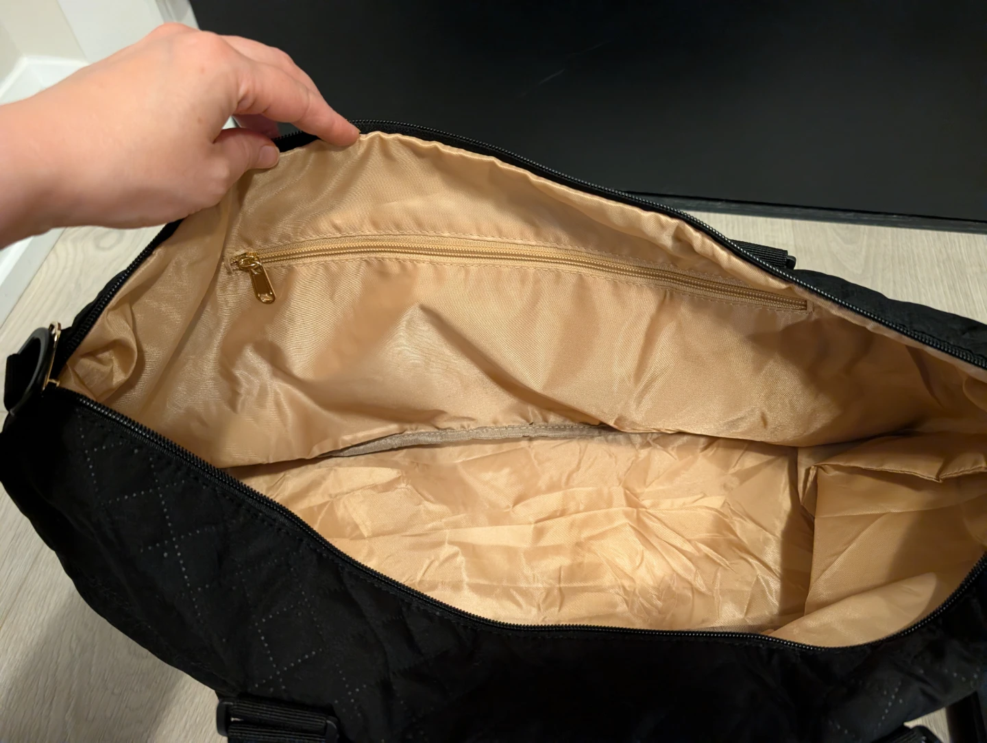 Quilted Black Duffel Bag - photo 3