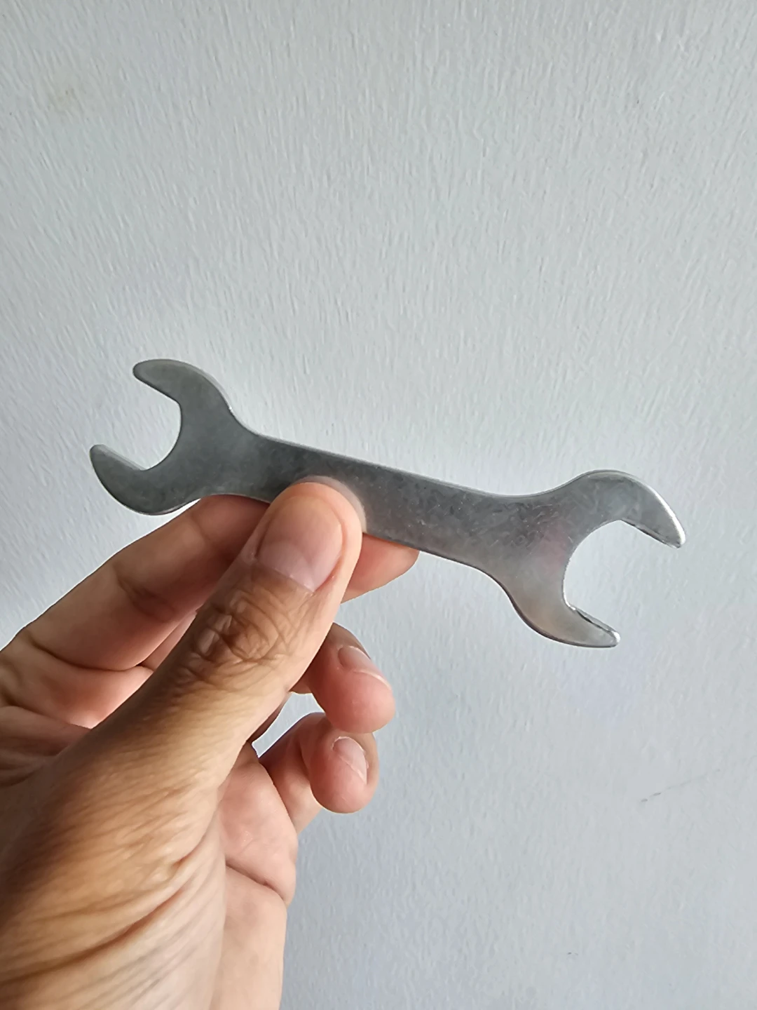 Double-ended wrench