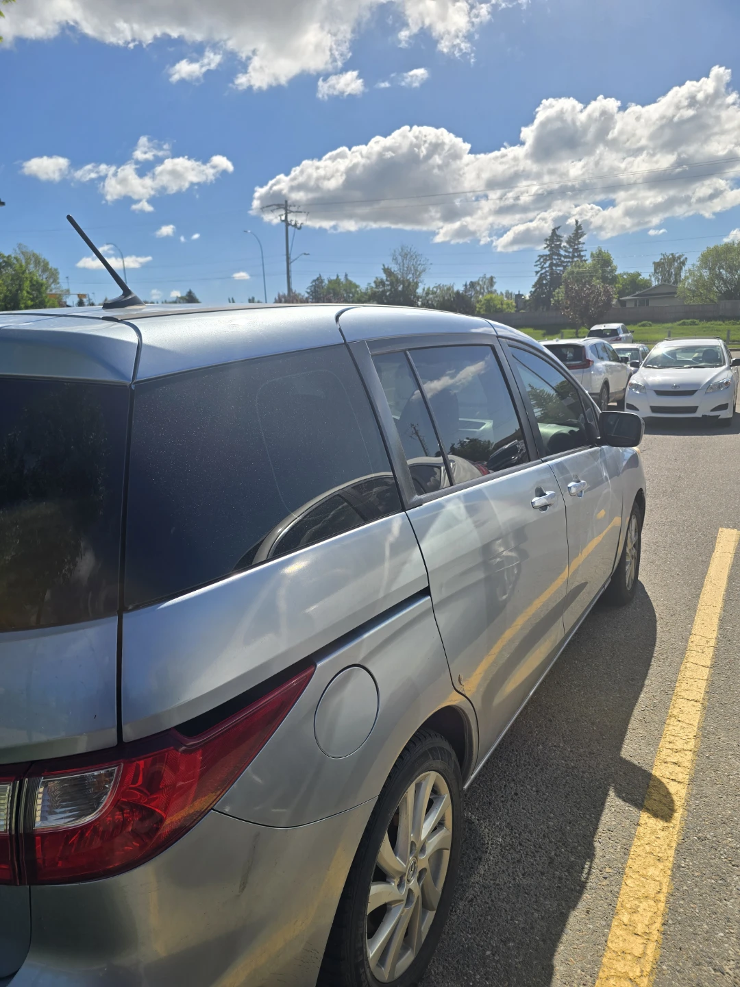 Blue Mazda 5 - photo 4