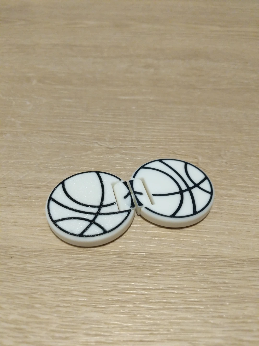 Basketball fidget toy