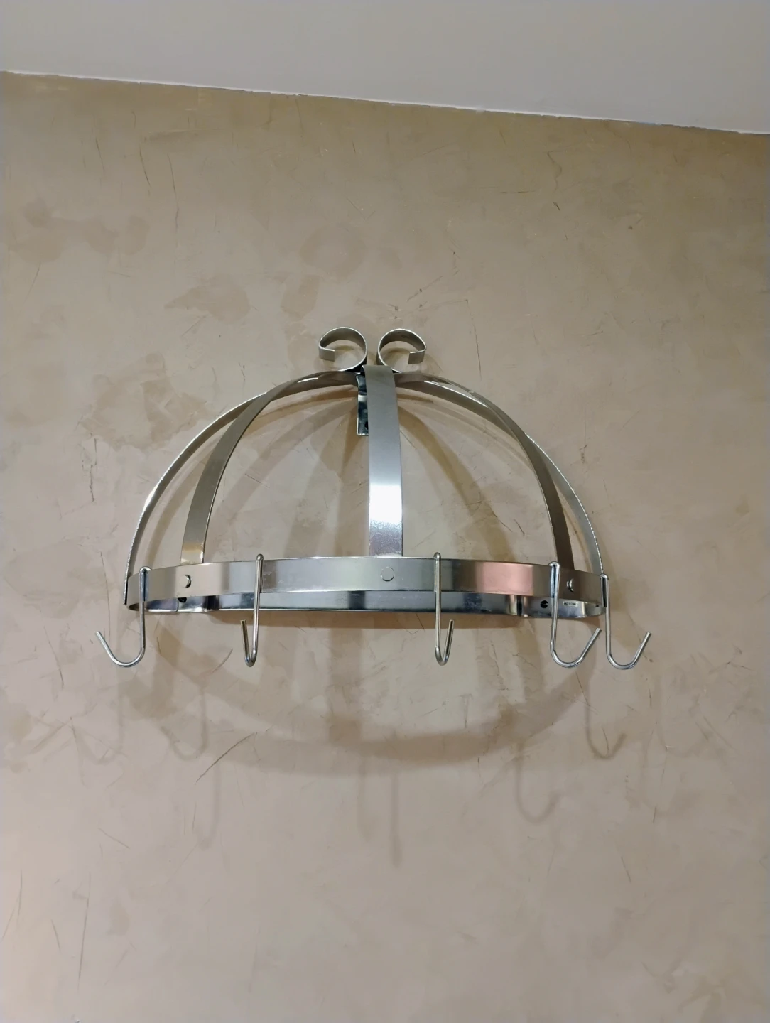 Wall-mounted pot rack for kitchen - photo 2