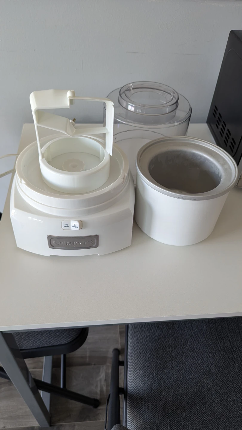 Cuisinart Ice Cream Maker - photo 2