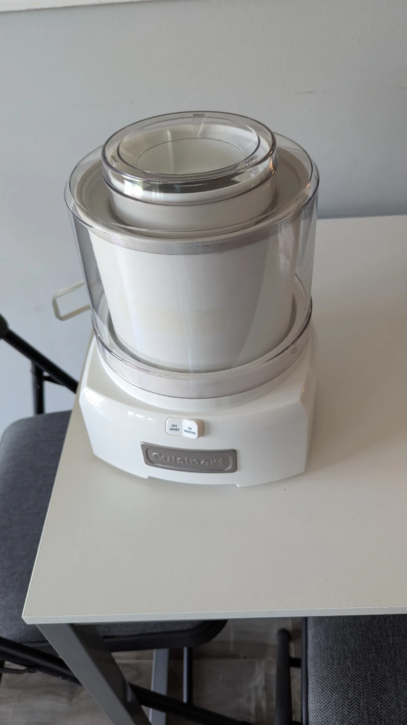 Cuisinart Ice Cream Maker - photo 3